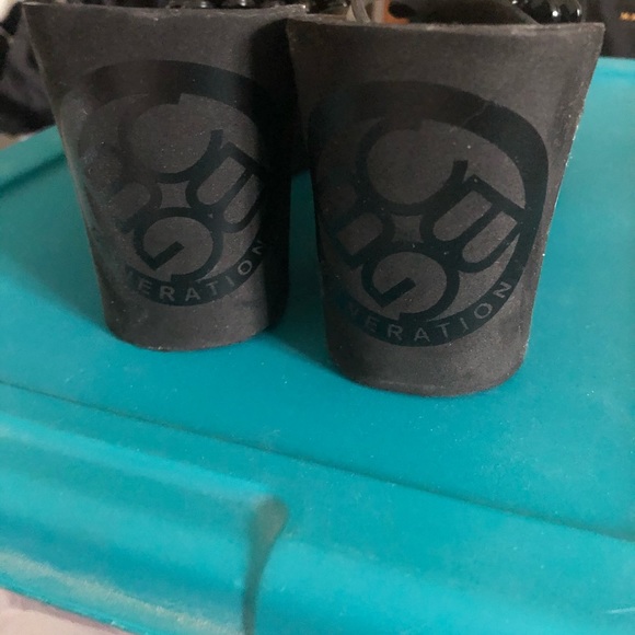 BCBG Generation Embellished Thong Wedge Sandals - Picture 5 of 8